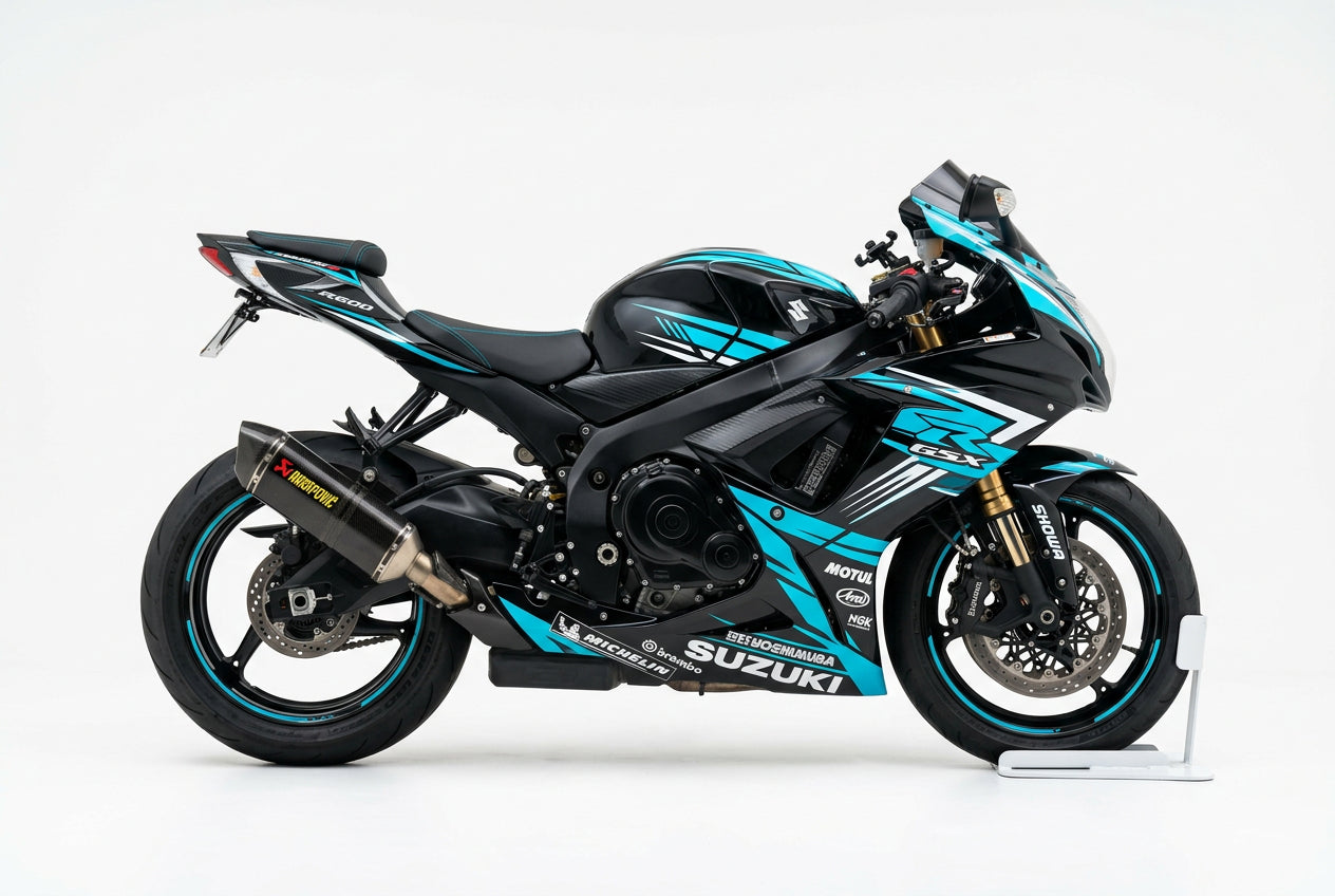 Suzuki GSX-R600 graphics kit in cyan and white side view